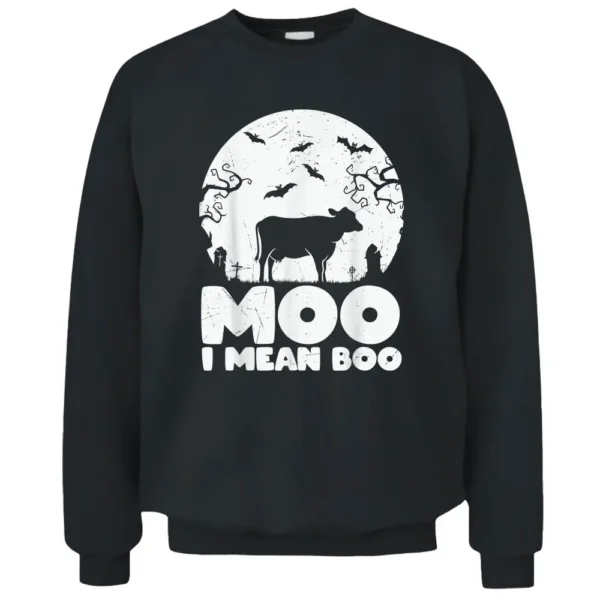 Moo I Mean Boo Funny Halloween Farmer Cow Lover Pullover Sweatshirt